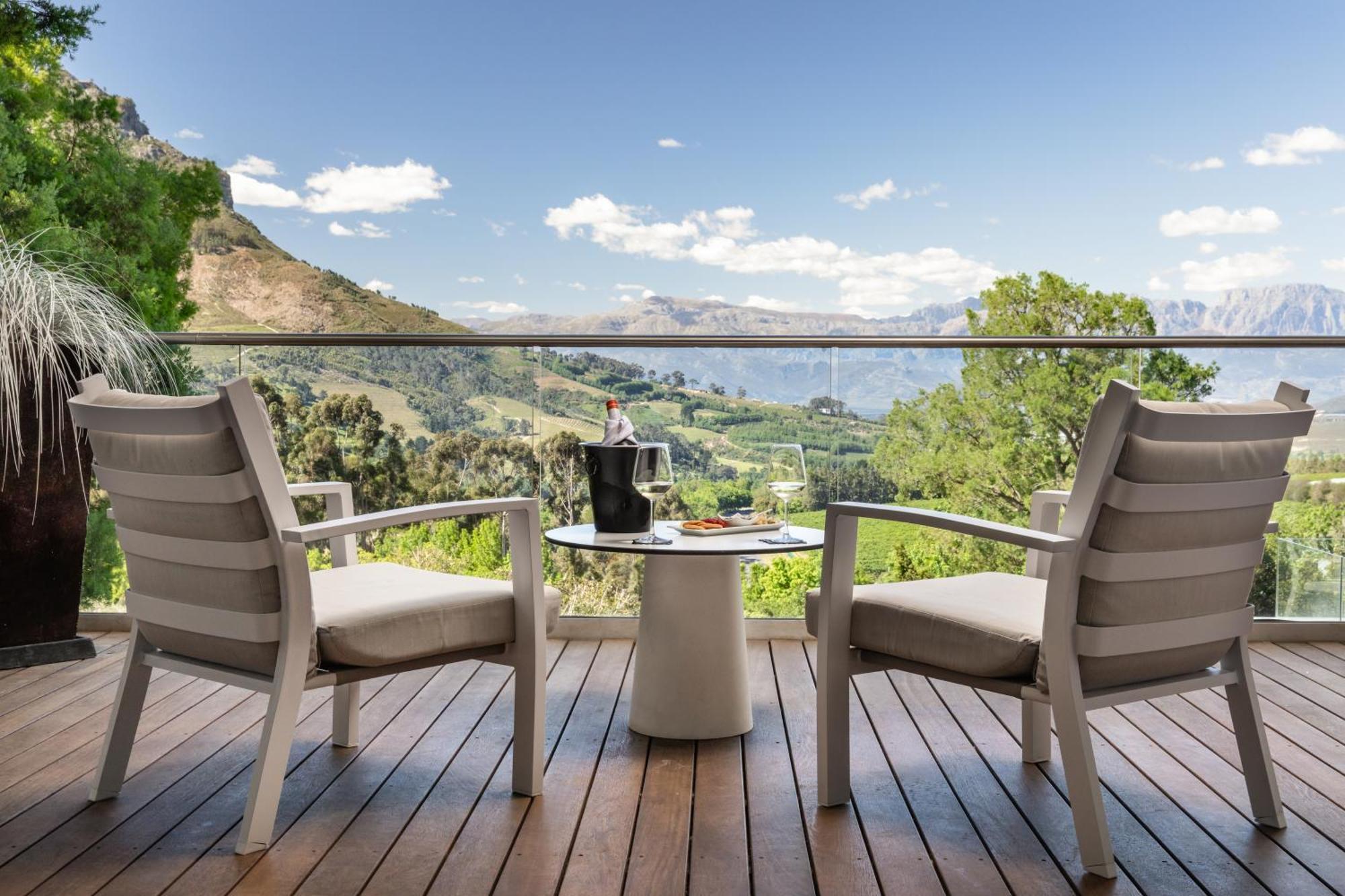 Clouds Estate Hotel Stellenbosch Exterior photo