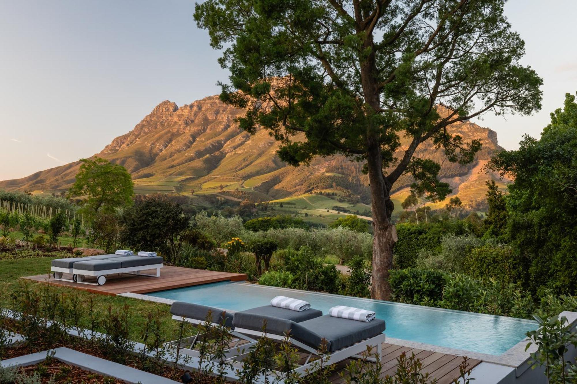 Clouds Estate Hotel Stellenbosch Exterior photo