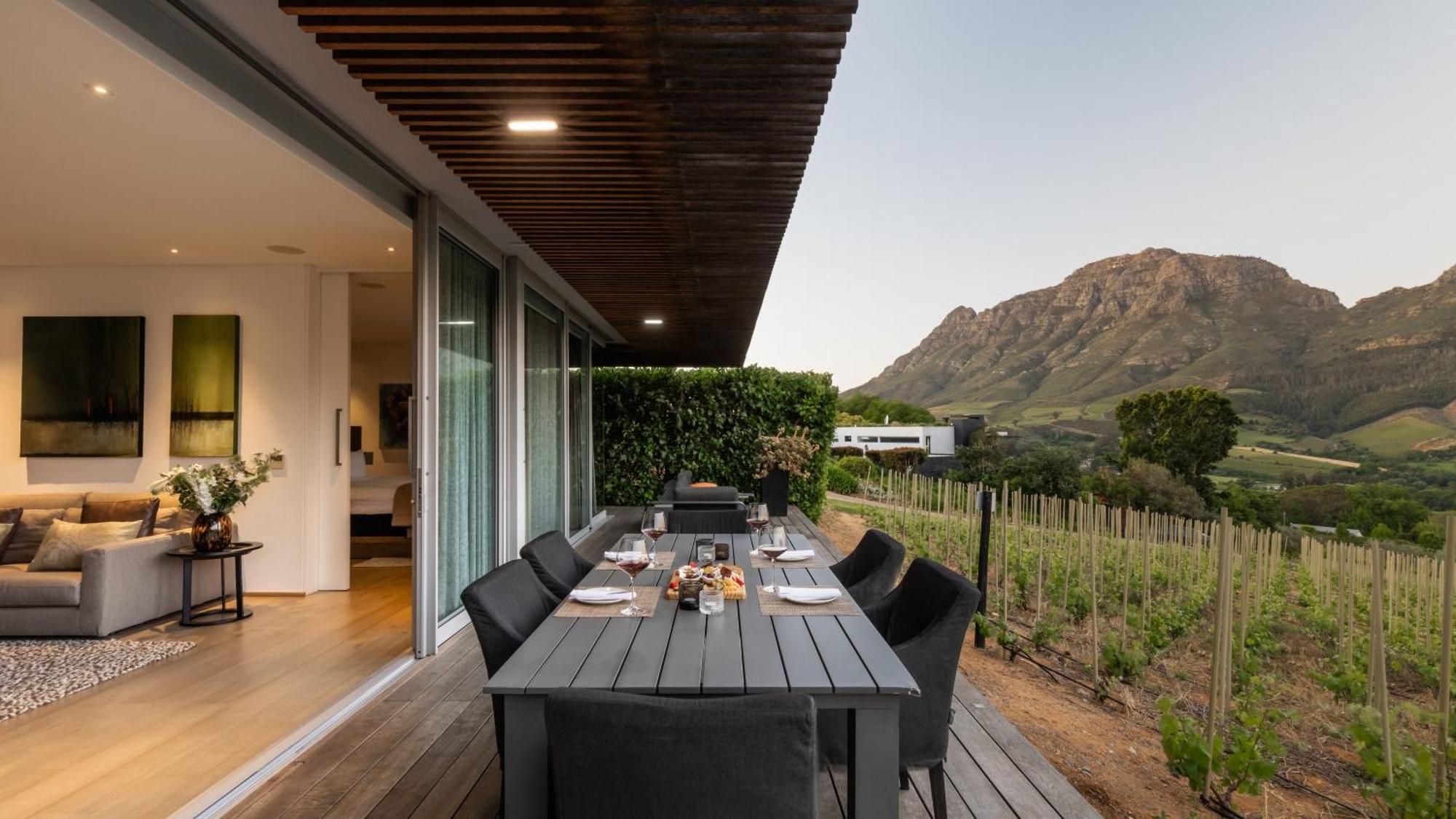 Clouds Estate Hotel Stellenbosch Exterior photo
